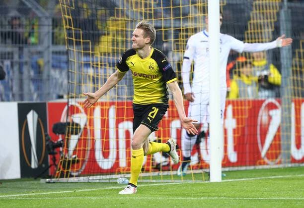 Thursday 15 02 2018 Season 2017 2018 Euro League Sixteenth final First leg in Dortmund Signal Iduna Park BVB 09 Borussia Dortmund Atalanta Bergamo Dortmund goal celebrations to 1 0 goalscorer Andre Schürrle BVB