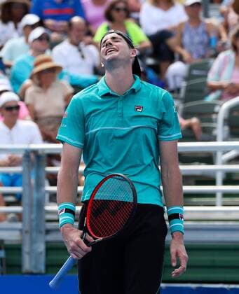 February 21, 2018: John Isner, from USA, shows his frustration as he loses a point in a match against Peter Gojowczyk, from Germany, during the 2018 Delray Beach Open ATP Tennis Herren professional tennis tournament, played at the Delray Beach Stadium & Tennis Center in Delray Beach, Florida, USA. Peter Gojowczyk won 7-6 (3), 6-7 (4), 7-6 (5). CSM Tennis 2018: ATP Delray Beach Open FEB 21 - ZUMAc04_ 20180221_zaf_c04_224 Copyright: xMarioxHoubenx