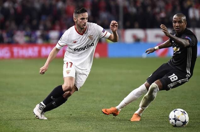 SEVILLA, 21-02-201. Champions League 2017 2018. 1 8. Sevilla - Manchester United ManU Pablo Sarabia of Sevilla and Ashley Young of Manchester United. Sevilla - Manchester United  x2005662x