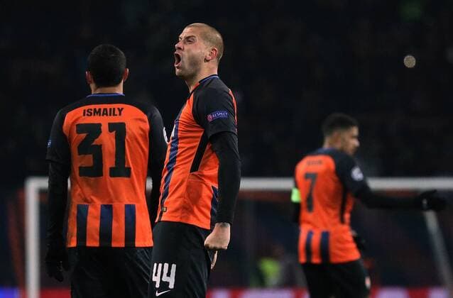 February 21, 2018 - Kharkov, Ukraine - Shakhtar s Yaroslav Rakitskiy celebrates his victory over Roma s at the end of the match of the Eight-Finals finals of the Champions League between FC Shakhtar and Roma at Metalist Stadium in Kharkov. Ukraine, Wednesday, February 21, 2018 Shakhtar Donetsk v AS Roma - UEFA Champions League Round of 16: First Leg  - ZUMAn230 20180221_zaa_n230_829 Copyright: xDanilxShamkinx