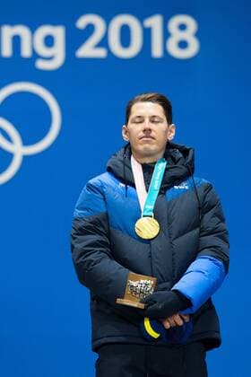 180222 Andre Myhrer of Sweden celebrates the Medal Ceremony during day thirteen of the 2018 Winter Olympics on February 22, 2018 in Pyeongchang Photo Carl Sandin BILDBYRAN Code CS 57999 316  Copyright: CARLxSANDIN BB180222CS047