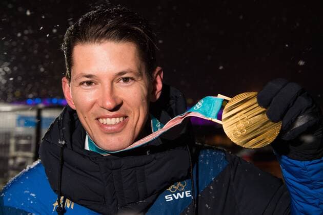 180222 Other Myhrer of Sweden Gold in the Mens Slalom celebrates with the medal after the Medal Ceremony during day thirteen of the 2018 Winter Olympics on February 22, 2018 in Pyeongchang Photo Carl Sandin BILDBYR N Code CS 57999 316  Copyright: CARLxSANDIN BB180222CS050