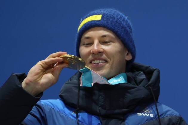 PyeongChang 2018, Ski Alpin, Slalom, Herren, Siegerehrung OLYMPICS - 2018 Winter Olympics PYEONGCHANG,SOUTH KOREA,22.FEB.18 - OLYMPICS, ALPINE SKIING - Olympic Winter games Winterspiele Spiele Summer games PyeongChang 2018, slalom, men. Image shows Andre Myhrer (SWE). Keywords: medal. GEPAxpictures xMathiasxMandl