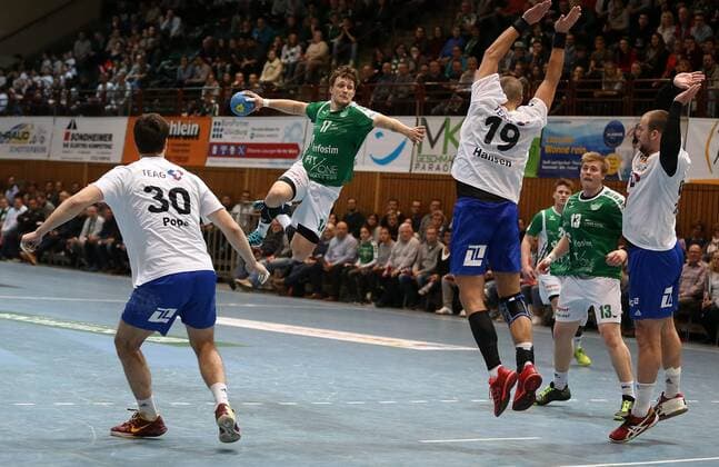 v left Marcel Popa ThSV Eisenach Patrick Schmidt DJK Rimpar Wolves Nicolai Hansen ThSV Eisenach Patrick Schmidt DJK Rimpar Wolves Marcel Niemeyer ThSV Eisenach DKB 2 Handball Bundesliga DJK Rimpar Wolves ThSV Eisenach xfsx