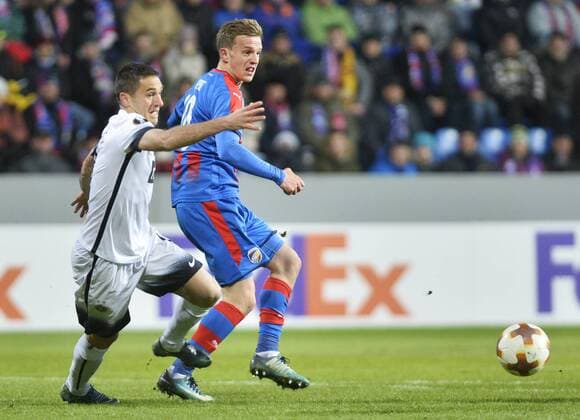From left MIROSLAV VULICEVIC of Partizan and JAN KOPIC of Viktoria in action during the Europa Football League 2nd round return match Viktoria Plzen vs Partizan Belgrade in Doosan Arena, Plzen (Pilsen), Czech Republic, February 22, 2018. (CTKxPhoto MiroslavxChaloupka) CTKPhotoP201802221224301  cha02