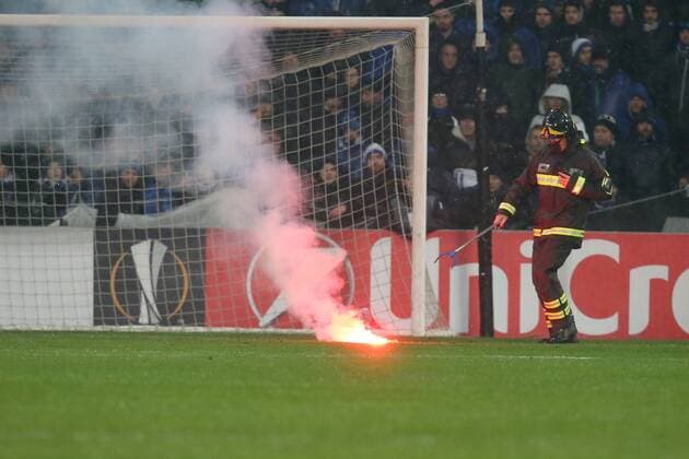 Bengali Fire at the square Atalanta Bergamo vs Borussia Dortmund Europa League Football 22 02 2018 Reggio Emilia Copyright: xLanger Eibner-Pressefotox EP_HLR