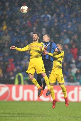 Nuri Sahin Borussia Dortmund 8 Josip Ilicic Atalanta Bergamo 72 Jeremy Toljan Borussia Dortmund 15 Atalanta Bergamo vs Borussia Dortmund Europa League Football 22 02 2018 Reggio Emilia Copyright: xLanger Eibner-Pressefotox EP_HLR
