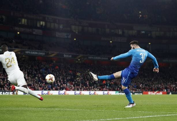 Arsenal s Sead Kolasinac scoring his sides opening goal during the Europa League Round of 32 match at the Emirates Stadium, London. Picture date: February 22nd 2018. Picture credit should read: David Klein Sportimage EDITORIAL USE ONLY. No use with unauthorised audio, video, data, fixture lists, club league logos or live services. Online in-match use limited to 120 images, no video emulation. No use in betting, games or single club league player publications.