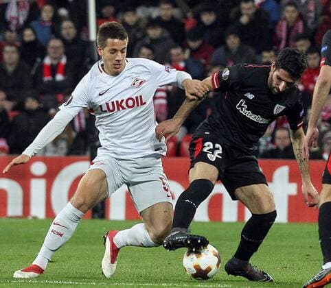 Athletic Bilbao s Raul Garcia (R) vies for the ball with Spartak Moscow s Mario Pasalic during the UEFA Europa League round of 32 match between Athletic Bilbao and Spartak Moscow, at the San Mames stadium in Bilbao, Basque Country, Spain, 22 February 2018. Athletic Bilbao vs. Spartak Moscow !ACHTUNG: NUR REDAKTIONELLE NUTZUNG!  Copyright: xMiguelxTonax BIL005 82001387st