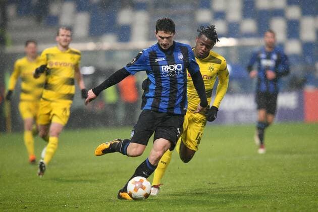 Mattia Caldara Atalanta Bergamo 13 Michy Batshuayi Borussia Dortmund 42 Atalanta Bergamo vs Borussia Dortmund Europa League Football 22 02 2018 Reggio Emilia Copyright: xLanger Eibner-Pressefotox EP_HLR