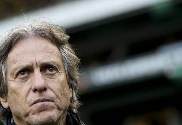 February 22, 2018 - Lisbon, Portugal - Sporting s coach Jorge Jesus looks on during the UEFA Europa League football match between Sporting CP and FK Astana at Jose Alvalade Stadium in Lisbon on February 22, 2018. NURPHOTO CARLOS COSTA. Sporting Lisbon v FC Astana - UEFA Europa League  - ZUMAn230 20180222_zaa_n230_380 Copyright: xCarlosxCostax