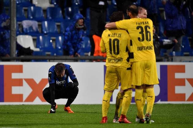Bilder des Tages - SPORT Borussia players celebrate esultanza delusioneJosip Ilicic Reggio Emilia 22-02-2018 Stadio del Tricolore Football Calcio Europa League 2017 2018 round of 32 Atalanta - Borussia Dortmund Foto Andrea Staccioli Insidefoto andreaxstaccioli