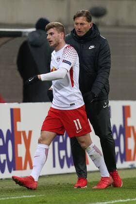 Replacement Timo Werner with coach Ralph Hasenhüttl RB Leipzig Intermediate round Europa League season 2017 2018 RasenBallsport Leipzig vs SSC Naples in the RB Arena in Leipzig Action Germany Football man men 22.02 2018
