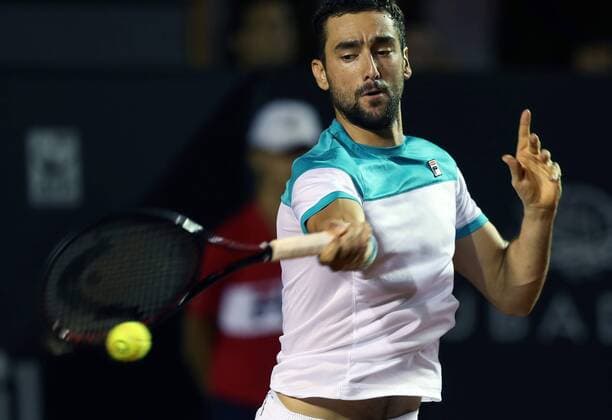 Croatian tennis player Martin Cilic returns the ball to French Gael Monfils during their Rio de Janeiro Tennis Open Match 2018 in Rio de Janeiro, Brazil, 22 February 2018. Monfils, number 39 of the world s qualification, beat Cilic 6-3 and 7-6 to advance to quarter-finals. Rio de Janeiro Tennis Open 2018 !ACHTUNG: NUR REDAKTIONELLE NUTZUNG!  Copyright: xMarceloxSayaox RIO002 20180223-636549469957237421