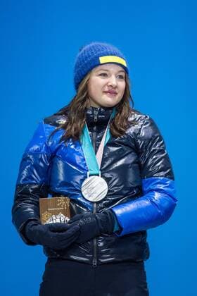 180223 Linn Persson of Sweden Silver celebrates at the Medal Ceremony for the Womens Biathlon 4x6 km relay during day fourteen of the 2018 Winter Olympics on February 23, 2018 in Pyeongchang Photo Joel Marklund BILDBYRAN Code JM 87647  Copyright: JOELxMARKLUND BB180223JM079