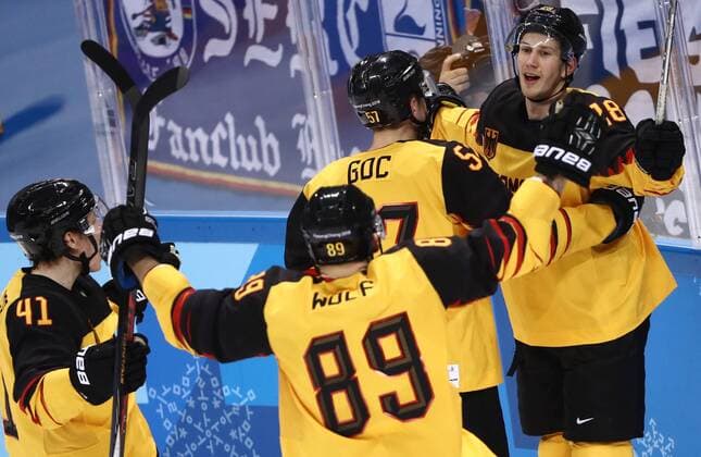 GANGNEUNG, SOUTH KOREA â€“ FEBRUARY 23, 2018: Germany s players celebrate scoring in their men s semifinal Ice hockey Eishockey match against Canada during the 2018 Winter Olympic Games Olympische Spiele Olympia OS at the Gangneung Hockey Centre. Valery Sharifulin TASS  TS075795