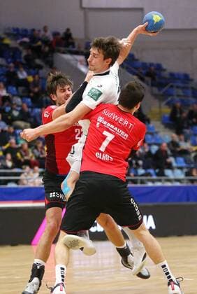 BAU 23 02 2018 Bietigheim Handball SG BBM Bietigheim vs HC Elbflorenz Dresden v. Paco Barthe BBM Adrian Kammlodt Dresden Dominik Claus BBM