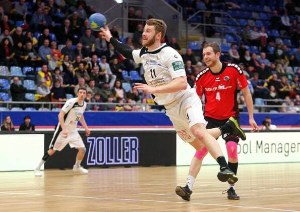BAU 23 02 2018 Bietigheim Handball SG BBM Bietigheim vs HC Elbflorenz Dresden v l Arseniy Bushman Dresden Patrick Rentschler BBM
