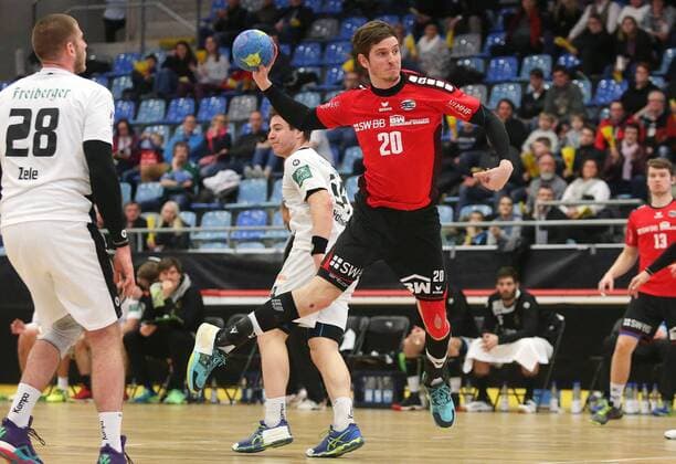 BAU 23 02 2018 Bietigheim Handball SG BBM Bietigheim vs HC Elbflorenz Dresden Felix König BBM Mitte