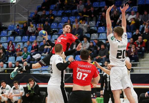 BAU 23 02 2018 Bietigheim Handball SG BBM Bietigheim vs HC Elbflorenz Dresden Felix König BBM left