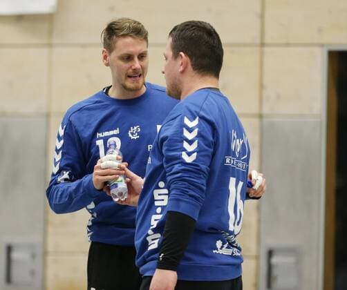 2 HBL HSG Constance HG Saarlouis 24 22 Left Patrick Schulz HGS with Darius Jonczyk HGS at the match HSG Konstanz HG Saarlouis Handball 2 League 23 02 2018 Konstamz Copyright: xEIBNER PeterxPisax EP_EER