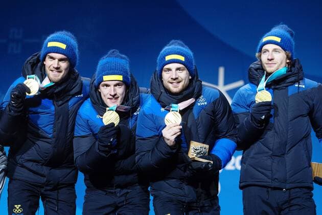 180224 Peppe Femling Jesper Nelin Sebastian Samuelsson and Fredrik Lindström of Sweden Gold celebrates while posing for a picture with their medals at the Medal Ceremony for the Mens Biathlon 4x7 5 km relay during day fifteen of the 2018 Winter Olympics on February 24, 2018 in Pyeongchang Photo Carl Sandin BILDBYRAN Code CS 57999 322  Copyright: CARLxSANDIN BB180224CS099