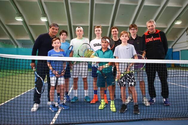 Bilder des Tages - SPORT TENNIS - Toni Nadal, press conference PK Pressekonferenz HALLEIN,AUSTRIA,24.FEB.18 - TENNIS - press conference Toni Nadal. Image shows Toni Nadal, Gerald Mild and kids. GEPAxpictures xFelixxRoittner