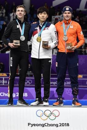 Belgian silver medalist Bart Swings, South Korean gold medalist Seung-Hoon Lee and Dutch bronze medalist Koen Verweij pictured on the podium during the medal ceremony after the men s mass start Speed skating Eisschnelllauf event at the XXIII Olympic Winter games Winterspiele Spiele Summer games Saturday 24 February 2018, in Pyeongchang, South Korea. The Winter Olympics are taking place from 9 February to 25 February in Pyeongchang County, South Korea. DIRKxWAEM  x05301968x