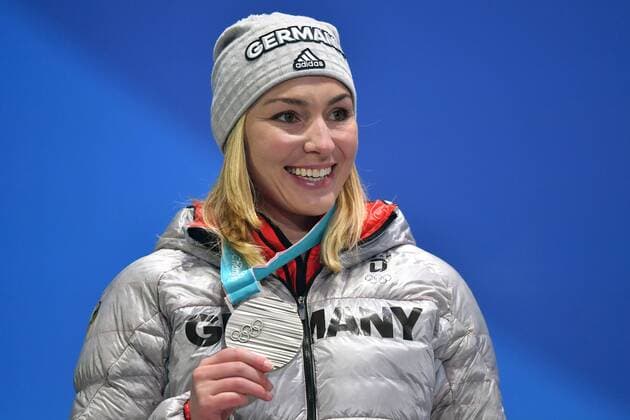Selina JOERG GER 2nd place with medal Silver medal Snowboard Parallel Giant Slalom Snowboard Ladies Parallel Giant Slalom Parallel Giant Slalom Womens Victory Ceremony Presentation ceremony PyeongChang Olympic Medals Plaza on 24 02 2018 2018 Winter Olympics from 09 02 25 02 2018 in PyeongChang South Korea