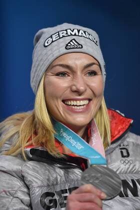 Selina JOERG GER 2nd place with medal Silver medal Snowboard Parallel Giant Slalom Snowboard Ladies Parallel Giant Slalom Parallel Giant Slalom Womens Victory Ceremony Presentation ceremony PyeongChang Olympic Medals Plaza on 24 02 2018 2018 Winter Olympics from 09 02 25 02 2018 in PyeongChang South Korea