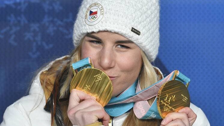 Snowboarder and skier Ester Ledecka, 22, a double gold medalist, won the gold medals in the Super-G in alpine skiing and in the parallel giant slalom in snowboarding at the Olympics. PyeongChang, South Korea, February 24, 2018. (CTKxPhoto MichalxKamaryt) CTKPhotoP201802240392401  _KM25754
