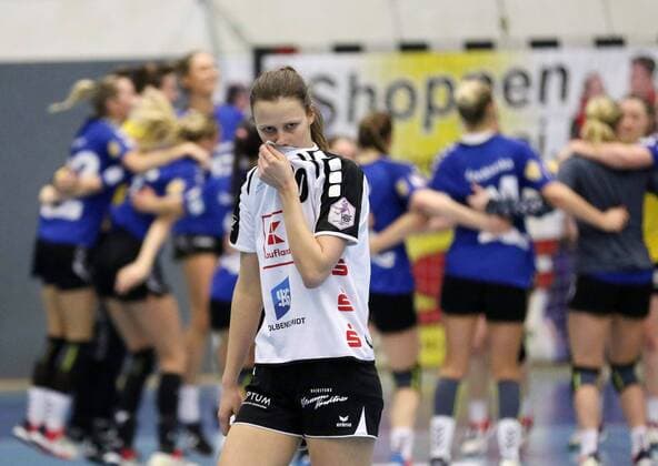 Disappointment at Nele Reimer Neckarsulmer Sport Union 20 HSG Blomberg Lippe vs Neckarsulmer Sport Union Handball 1 Women Bundesliga 24 02 2018 Blomberg Copyright: xEIBNER JanxStrohdiekx EP_JSK