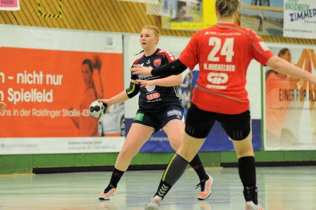 Kerstin Foth SG H2Ku Herrenberg Kuties 11 SG H2Ku Herrenberg Kuties Handball league match 24 02 2018 Herrenberg Copyright: xEIBNER Tobias_Baurx EP_TBR