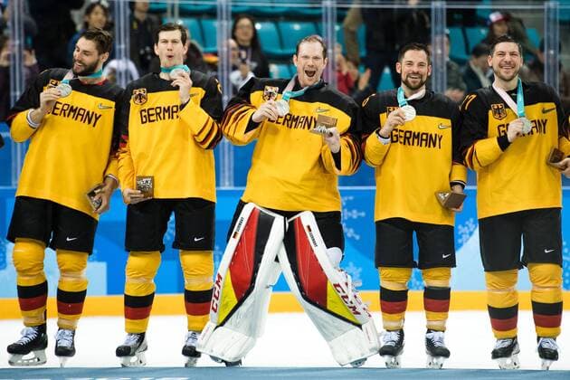 180225 Team Germany silver celebrating after the Ice Hockey Mens Final between Olympic Athletes from Russia OAR and Germany during day sixteen of the 2018 Winter Olympics on February 25, 2018 in Pyeongchang Photo Joel Marklund BILDBYR N Code JM 87649  Copyright: JOELxMARKLUND BB180225JM055