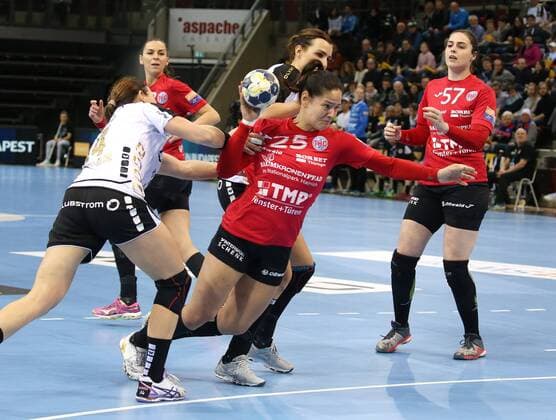 25 02 2018 Germany Ludwigsburg Handball Champions League SG BBM Bietigheim vs Thuringia HC on the ball Patricia da Silva THC