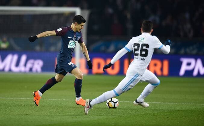 Yuri Berchiche ( PSG ) - Florian Thauvin ( Olympique Marseille ) FOOTBALL : Paris Saint Germain vs Olympique de Marseille - Coupe de France - Paris - 28 02 2018 FedericoPestellini Panoramic 