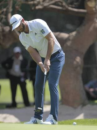 US golfer Dustin Johnson in action during the World Golf Championship 2018 at the Chapultepec Golf Club in Mexico City, Mexico, 01 March 2018. The competition takes place between the 01 and 04 March. World Golf Championship !ACHTUNG: NUR REDAKTIONELLE NUTZUNG!  Copyright: xMarioxGuzmanx CMX001 20180302-636555505071385225