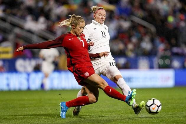 COLUMBUS, OH - MARCH 01: United States defender Abby Dahlkemper (7) steals the ball from Germany forward Alexandra Popp (11) during the first half of the international game between United States and Germany women s national teams on March 01, 2018 at Mapfre Stadium in Columbus, OH. (Photo by Adam Lacy Icon Sportswire) SOCCER: MAR 01 SheBelieves Cup - USA v Germany Icon180301004 EDITORIAL USE ONLY
