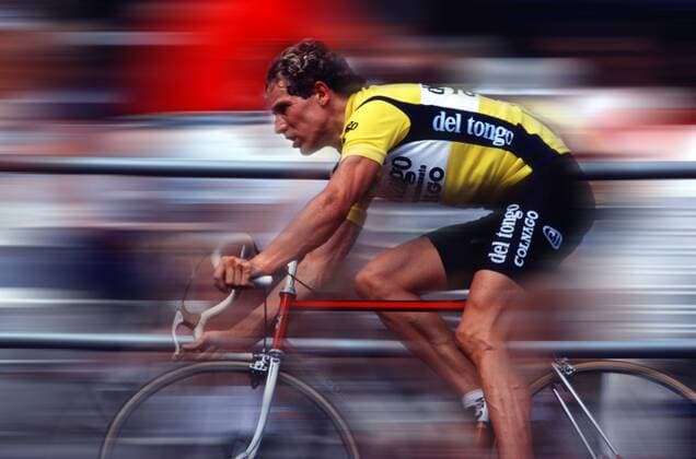 Dietrich Didi Thurau born 06 11 1954 was in his early years the greatest German cycling talent and Germany but after the 1977 Tour de France in France where he was ennobled as the blond angel