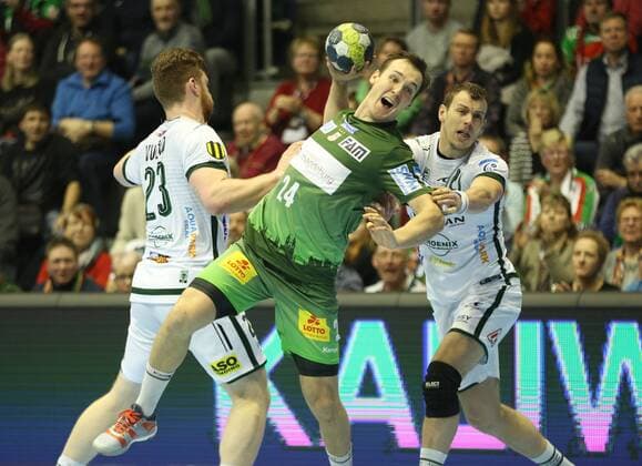 04 03 2018 xcsx Handball EHF Cup SC Magdeburg Tatran Presov emspor v l Leon Vucko Tatran Presov Christian O Sullivan SC Magdeburg Tomas Cip Tatran Presov duel battle for the ball Magdeburg