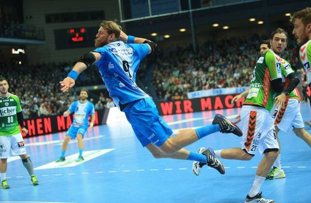 04 03 xfgx Handball DHB Cup 1 4 Final HSG Wetzlar TVB Stuttgart emspor v l No 9 Manuel Späth TVB Stuttgart No. 25 Olle Forsell Schefvert HSG Wetzlar Wetzlar