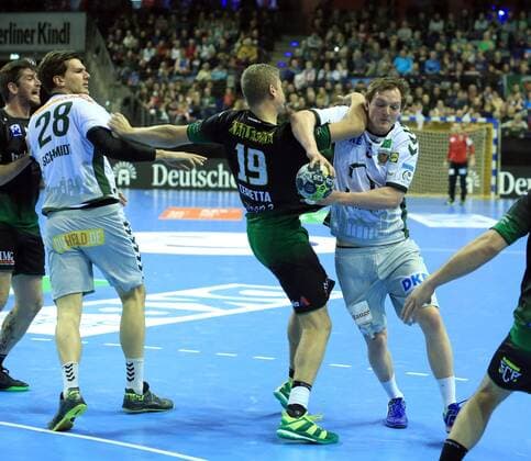 GER EHF Cup 2018 FUEL BERLIN VS Helvetia Anaitasuna 04 03 2018 Max Schmeling Halle Berlin GER EHF Cup 2018 FUEL BERLIN VS Helvetia Anaitasuna in the picture Oliver Milde Fuechse Berlin 5 Gabriel Jung Helvetia Anaitasuna 19 f28 nordphotox xEngler nph00076