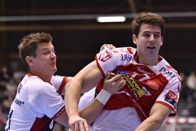 Aalborg Handbold SG Flensburg Handewitt EHF Champions League Aalborg 04 03 18 Aalborg 04 03 18 Sport Handball VELUX EHF Champions League Season 2017 2018 Group stage Aalborg Handbold SG Flensburg Handewitt Tobias Ellebaek Aalborg Handbold 17 Lasse Svan Hansen SG Flensburg Handewitt 11 xmmkx