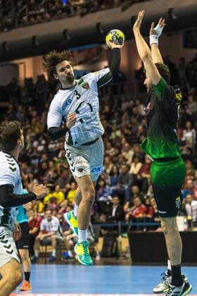 04 03 18 Füchse Berlin Helvetia Anaitasuna EHF Cup Handball Group Stage Men Season 2017 18 Picture Jump by RR Fabian Wiede Füchse Berlin Nr 3 m xsmmpJPGx