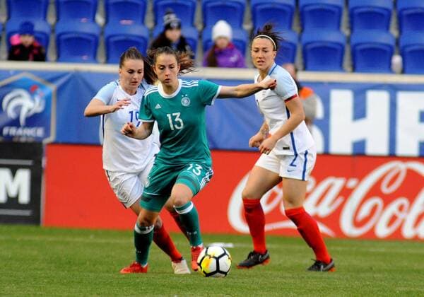 March 4, 2018 - March 04, 2018 - German national team Nationalteam Midfielder SARA DABRITZ (13) makes a play on the ball in front of MELISSA LAWLEY (19) during second half action of the match against the English Women s Team . The friendly match was played at Red Bull Arena, Harrison, New Jersey Soccer 2018 - The German National Team Draws England 2-2... - ZUMAc123 82152145st Copyright: xBennettxCohenx