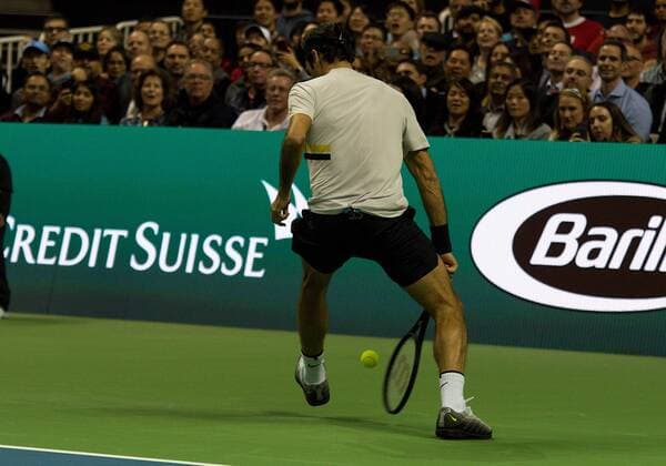 March 5, 2018 - San Jose, California, U.S - ROGER FEDERER with a trick shot between the legs during The Match For Africa 5 Silicon Valley The Match For Africa 5 Silicon Valley - ZUMAs179 20180305_zap_s179_003 Copyright: xRobertxSirotax