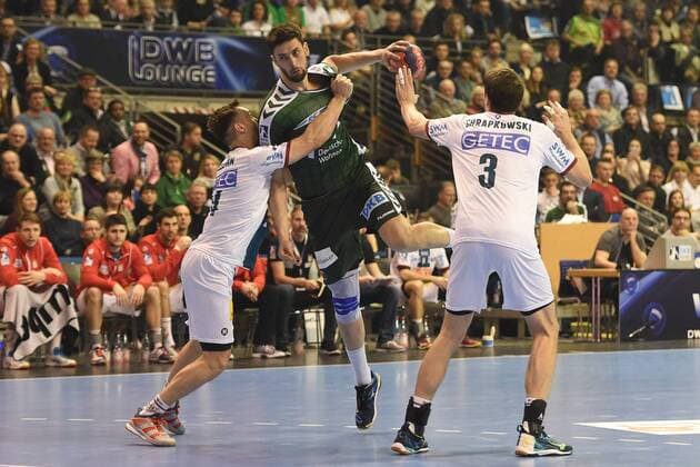 Handball Men DHB Cup Season 2017 18 Quarterfinal Füchse Berlin SC Magdeburg Christian O Sullivan No 24 SC Magdeburg Marko Kopliar No 35 Füchse Berlin Piotr Chrapkowski No 3 SC Magdeburg 07 03 18 Copyright: xMichaelxHundtx xMatthiasxKochx