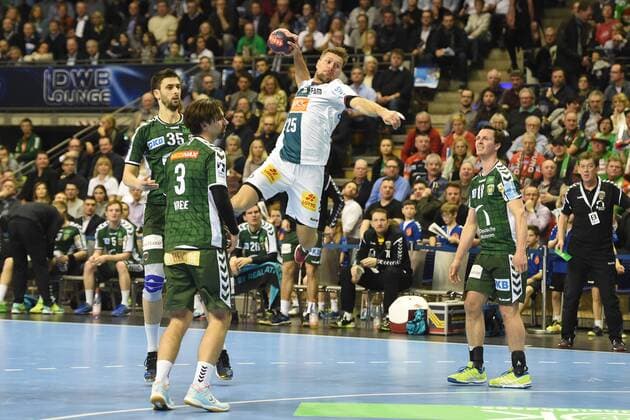 Handball Men DHB Cup Season 2017 18 Quarterfinal Füchse Berlin SC Magdeburg Fabian Wiede No 3 Füchse Berlin Marko Kopliar No 35 Füchse Berlin Marko Bezjak No 25 SC Magdeburg Hans Lindberg No 18 Füchse Berlin 07 03 18 Copyright: xMichaelxHundtx xMatthiasxKochx