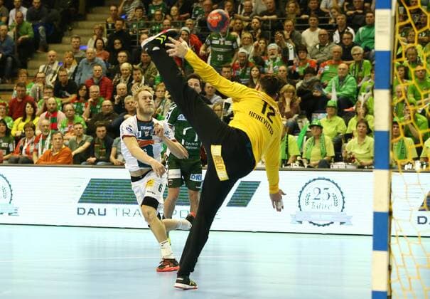 Matthias Musche Goalkeeper Silvio Heinevetter Action Gameplay Tandem Sport Handball DHB Pokal DKB Bundesliga Men Season 2017 2018 07 03 2018 Füchse Berlin vs SC Magdeburg SCM