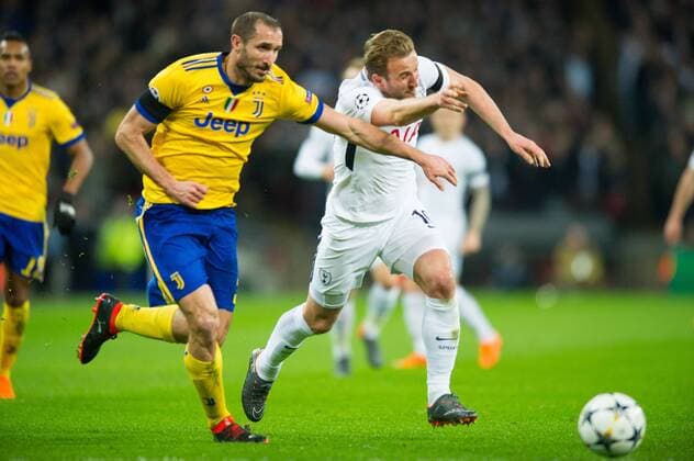 Tottenham s Harry Kane and Juventus Giorgio Chiellini during the UEFA Champions League match between Tottenham Hotspur and Juventus at Wembley Stadium, London, England on 7 March 2018. Copyright: xAndrewxAleksiejczukx PMI-1869-0008